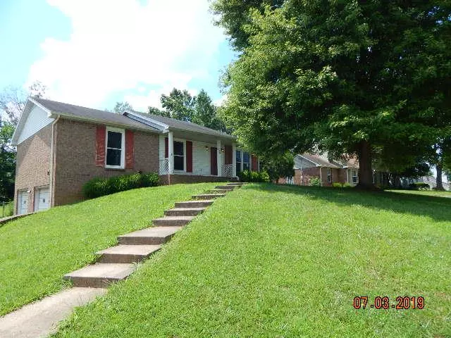 408 Breckinridge Rd, Clarksville, TN 37042