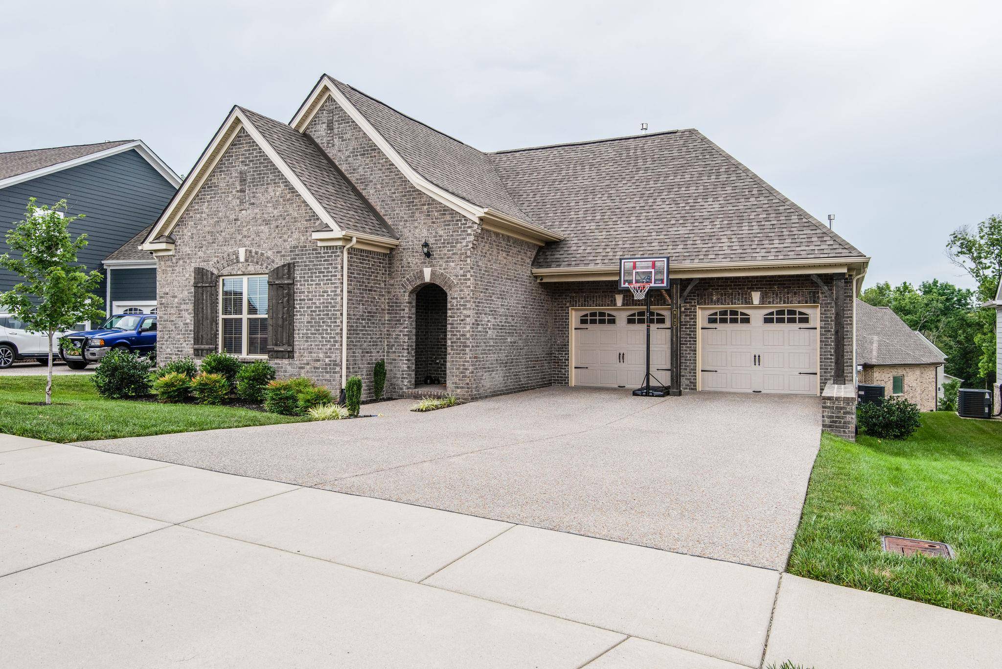 6143 Christmas Drive, Nolensville, TN 37135