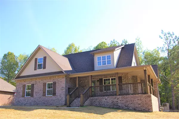 102 Creekstone Dr., Tullahoma, TN 37388