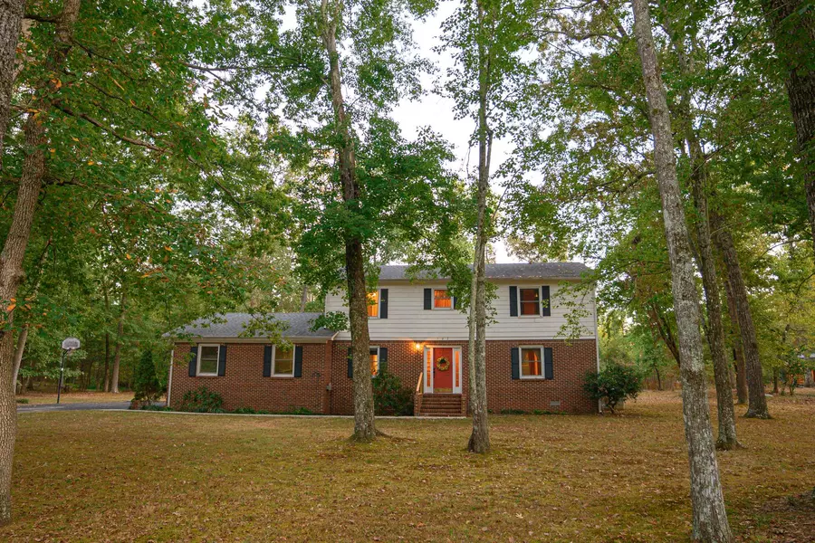 102 REGWOOD DRIVE, Tullahoma, TN 37388