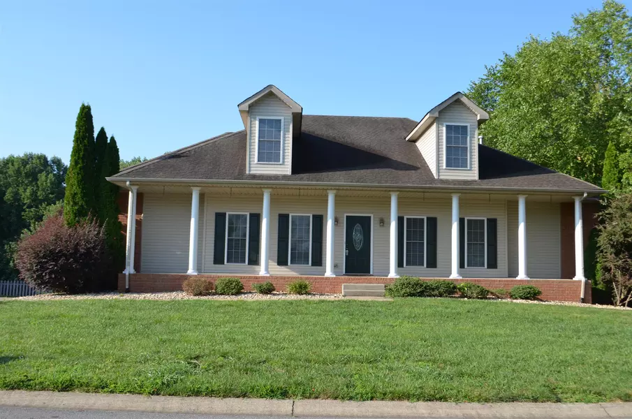 934 S Ridge Trl, Clarksville, TN 37043