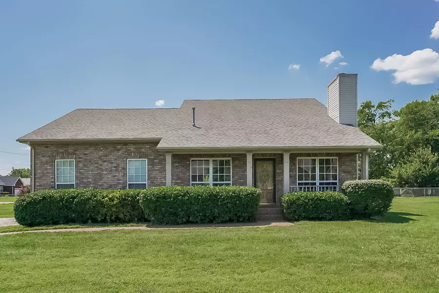 100 Candlewick Pl, Hendersonville, TN 37075