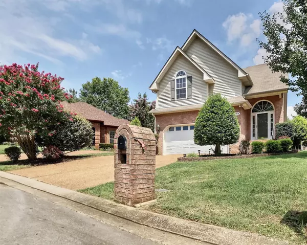 2415 Morris Close, Murfreesboro, TN 37130