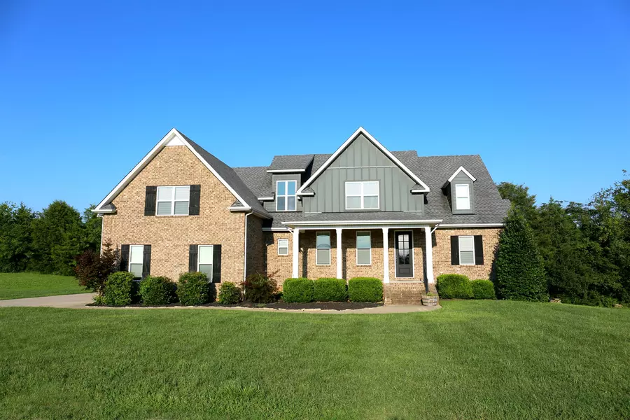 1029 Glastonbury Way, Murfreesboro, TN 37129