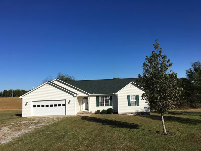 111 Blaine Ln, Summertown, TN 38483