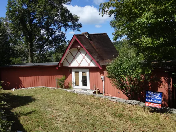 268 Summer Ct, Smithville, TN 37166