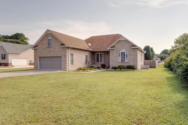 Decherd, TN 37324,226 Lakeview Dr