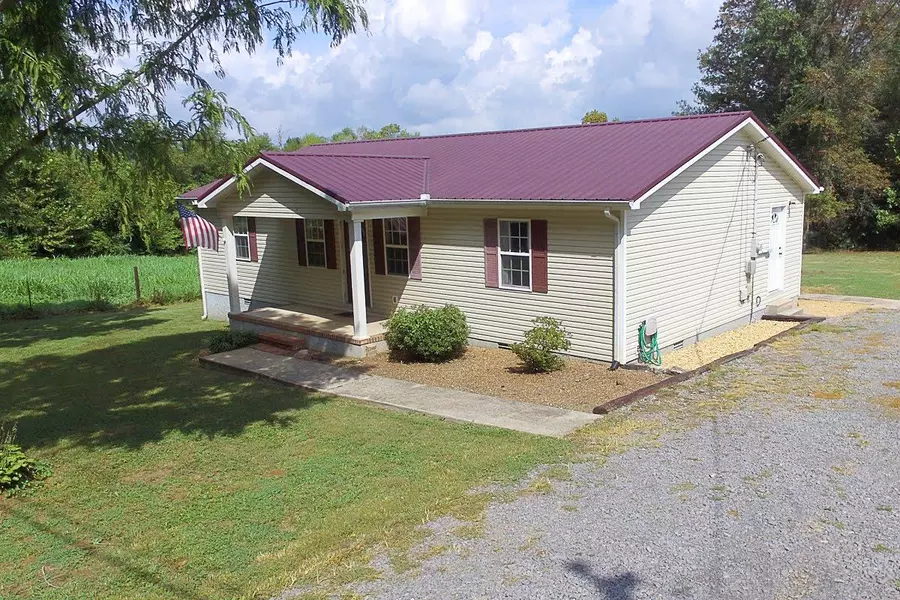 847 Hennessee Ave, Morrison, TN 37357