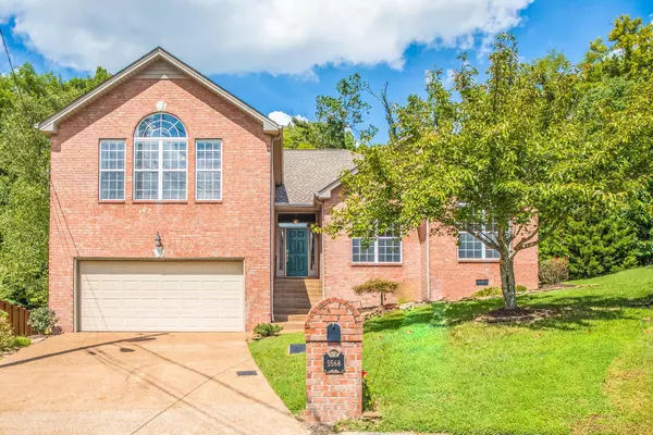 5568 Craftwood Dr, Antioch, TN 37013