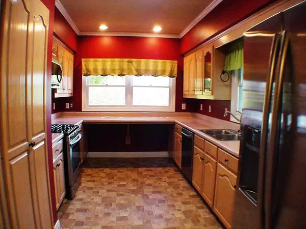 Columbia, TN 38401,1920 Rock Springs Rd