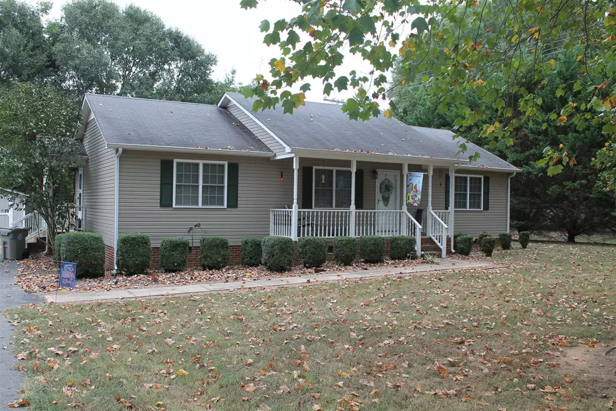 100 Tulip Tree Trl, Estill Springs, TN 37330