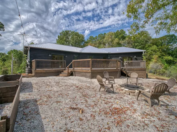 Lyles, TN 37098,8486 Tom Patton Rd