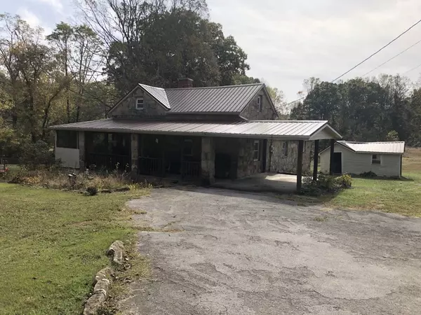 Sewanee, TN 37375,26 Natural Bridge Rd