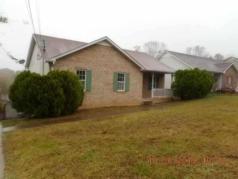 2047 WINDMEADE DR., Clarksville, TN 37042