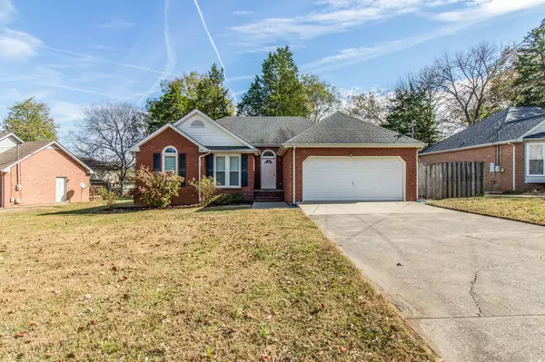 105 Hermitage Dr, Smyrna, TN 37167