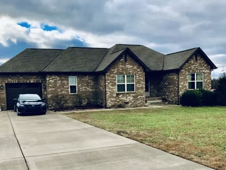 6445 S Lamont Rd, Orlinda, TN 37141