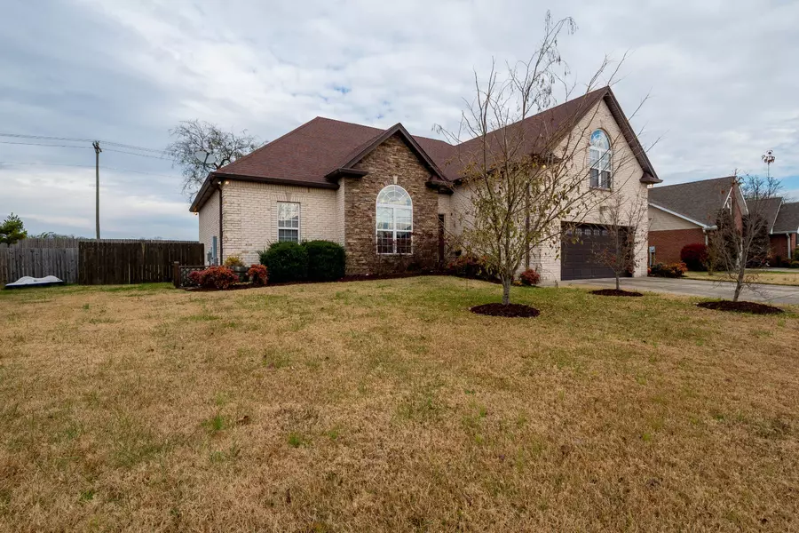 1223 Bothwell Place, Gallatin, TN 37066