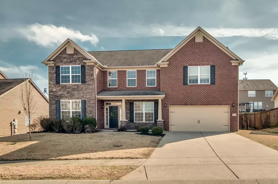 24 Drakes Dr, Lebanon, TN 37087