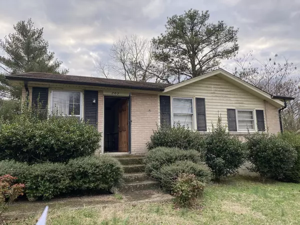 203 Cherry Dr, Franklin, TN 37064