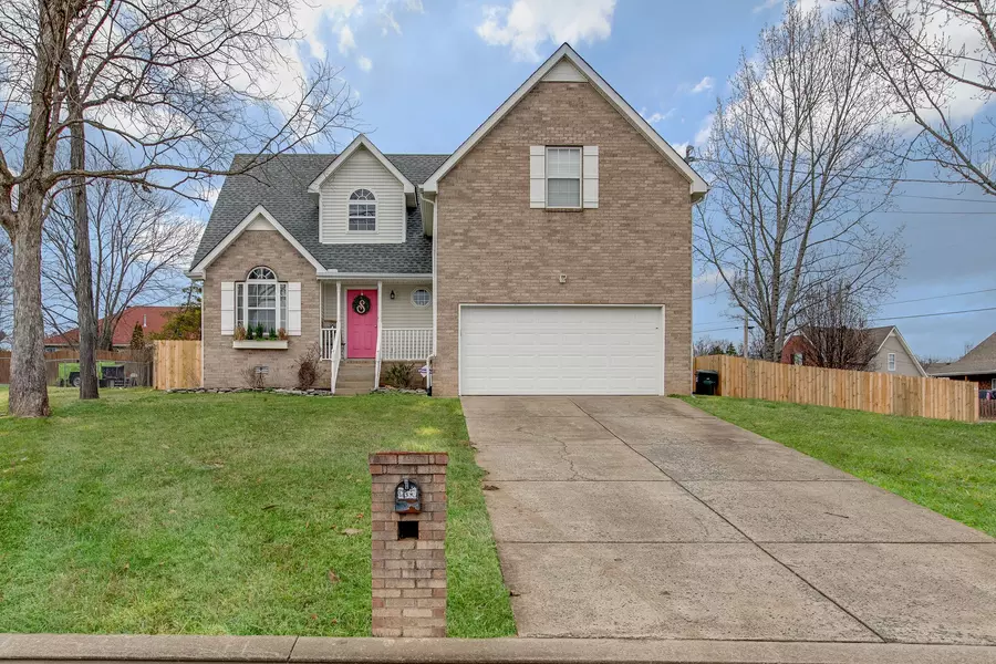 705 Almondwood Pl, La Vergne, TN 37086