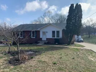 2113 Basham Ln, Clarksville, TN 37043