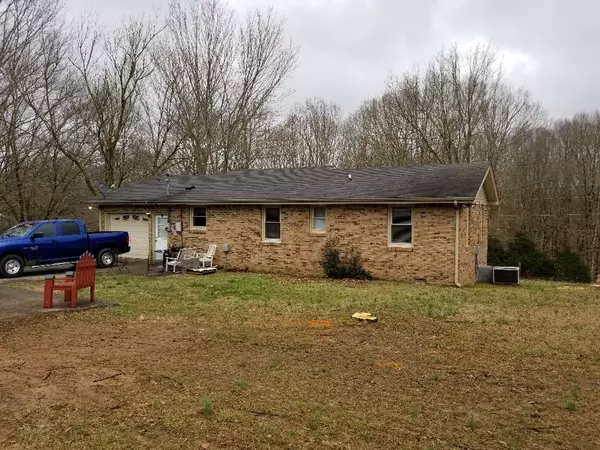 Lafayette, TN 37083,279 Wind Curve Cir