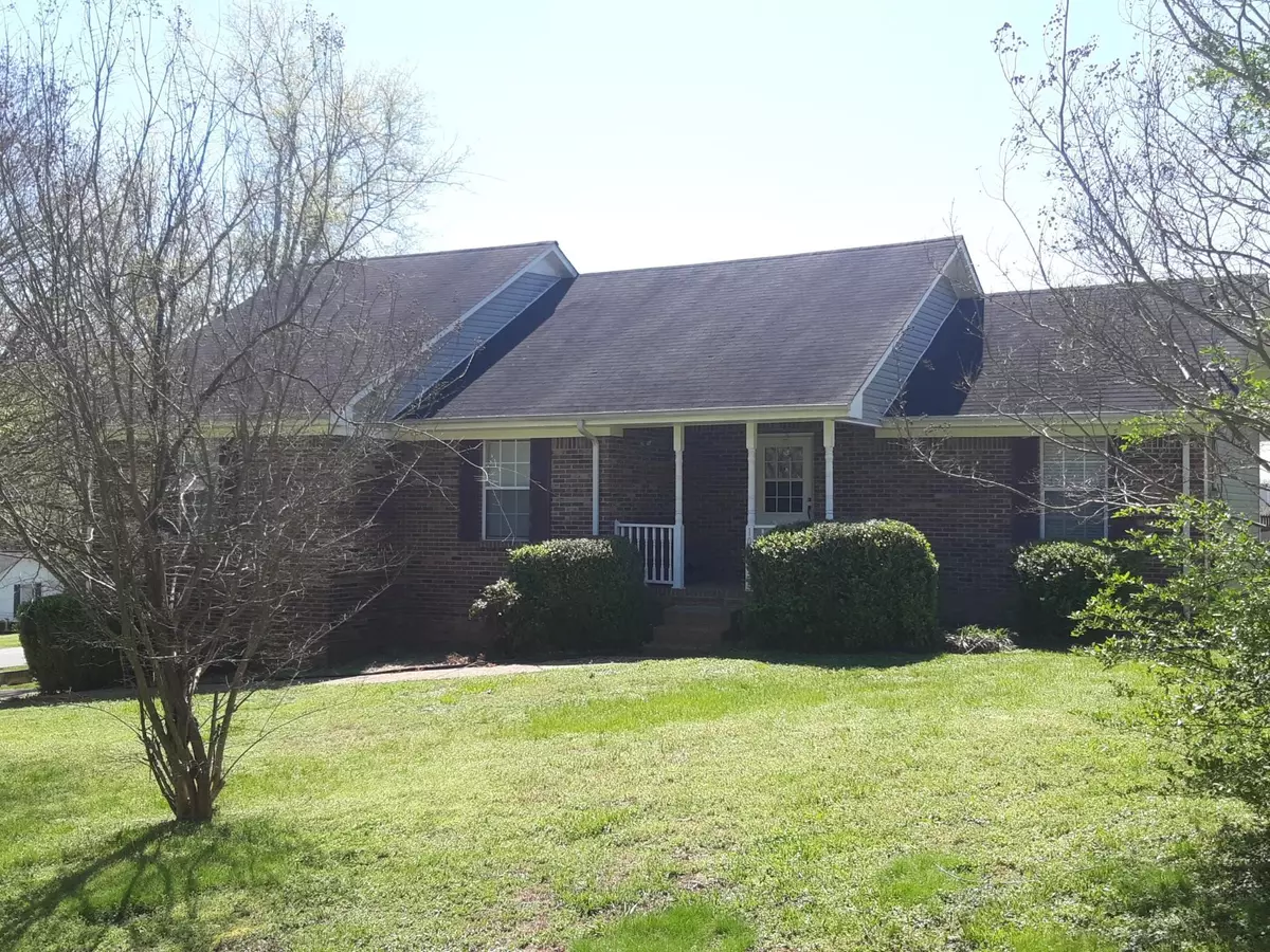 Columbia, TN 38401,101 Steven Ct