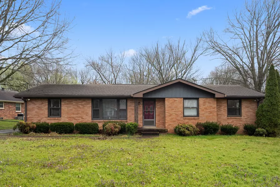 133 Gail Dr, Hendersonville, TN 37075