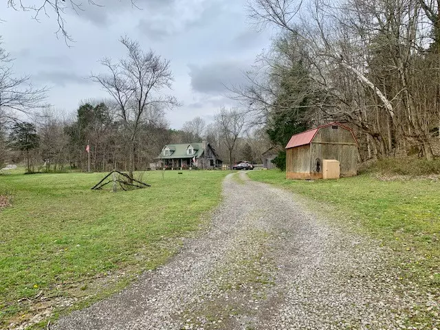 2180 Stone Hollow Rd, Cumberland Furnace, TN 37051
