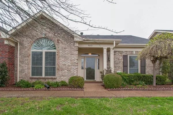 9233 Sawyer Brown Rd, Nashville, TN 37221