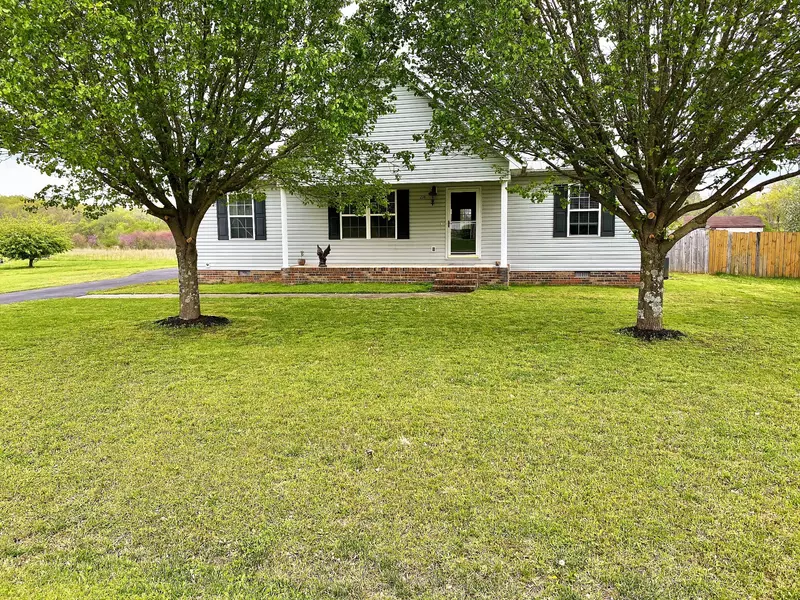 214 Graydon St, Shelbyville, TN 37160