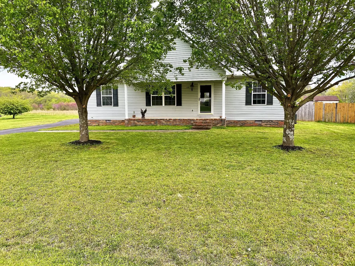 Shelbyville, TN 37160,214 Graydon St