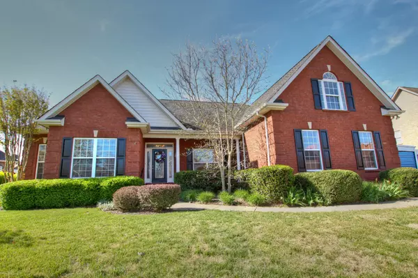 3630 Geneva Dr, Murfreesboro, TN 37128