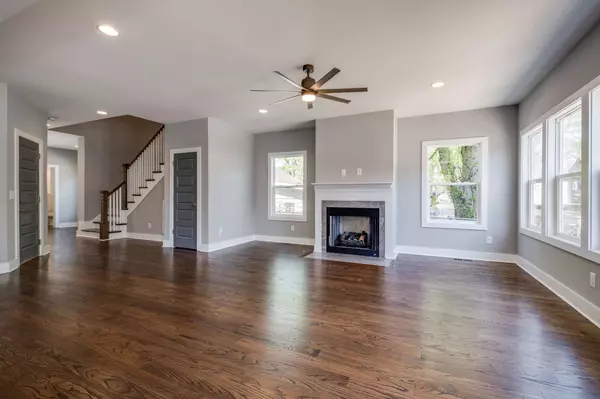 Nashville, TN 37209,518A Snyder Ave