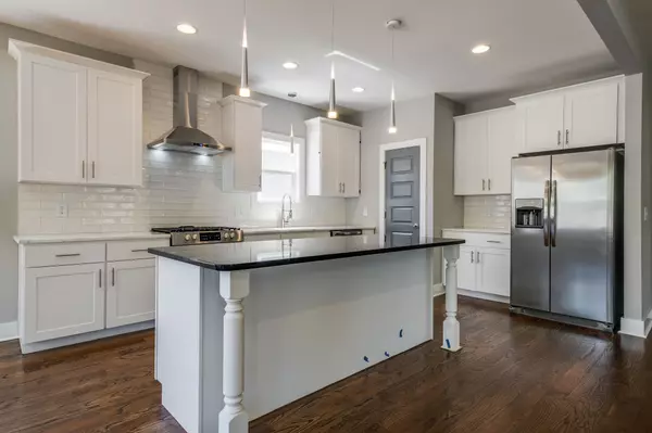 Nashville, TN 37209,518A Snyder Ave