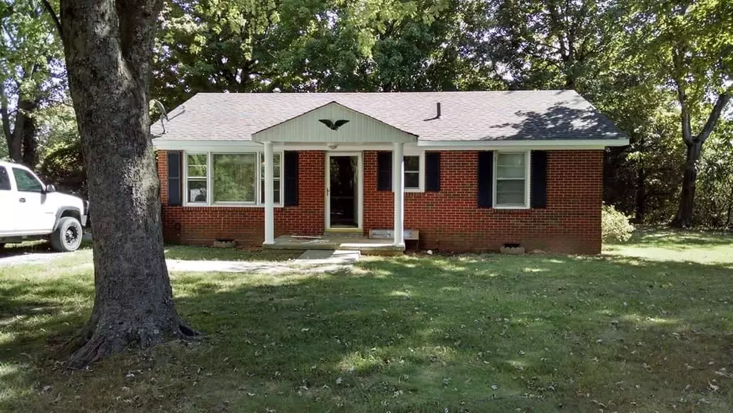 106 Mack St, Dickson, TN 37055