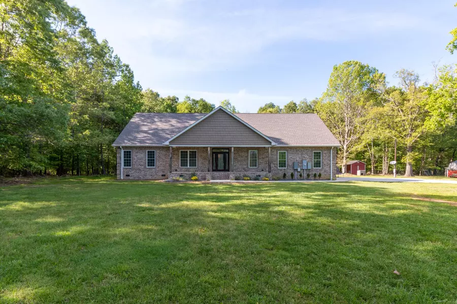 1440 Rock Creek Rd, Estill Springs, TN 37330