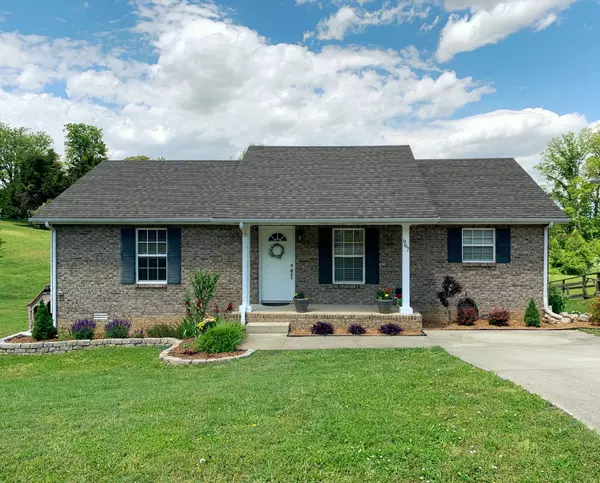 967 Russet Dr, Clarksville, TN 37040