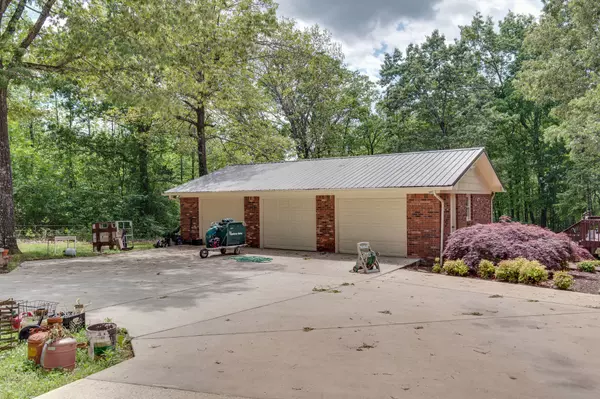 Winchester, TN 37398,150 Michelle Ln