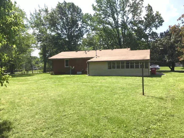 Clarksville, TN 37042,102 Rebecca Lane