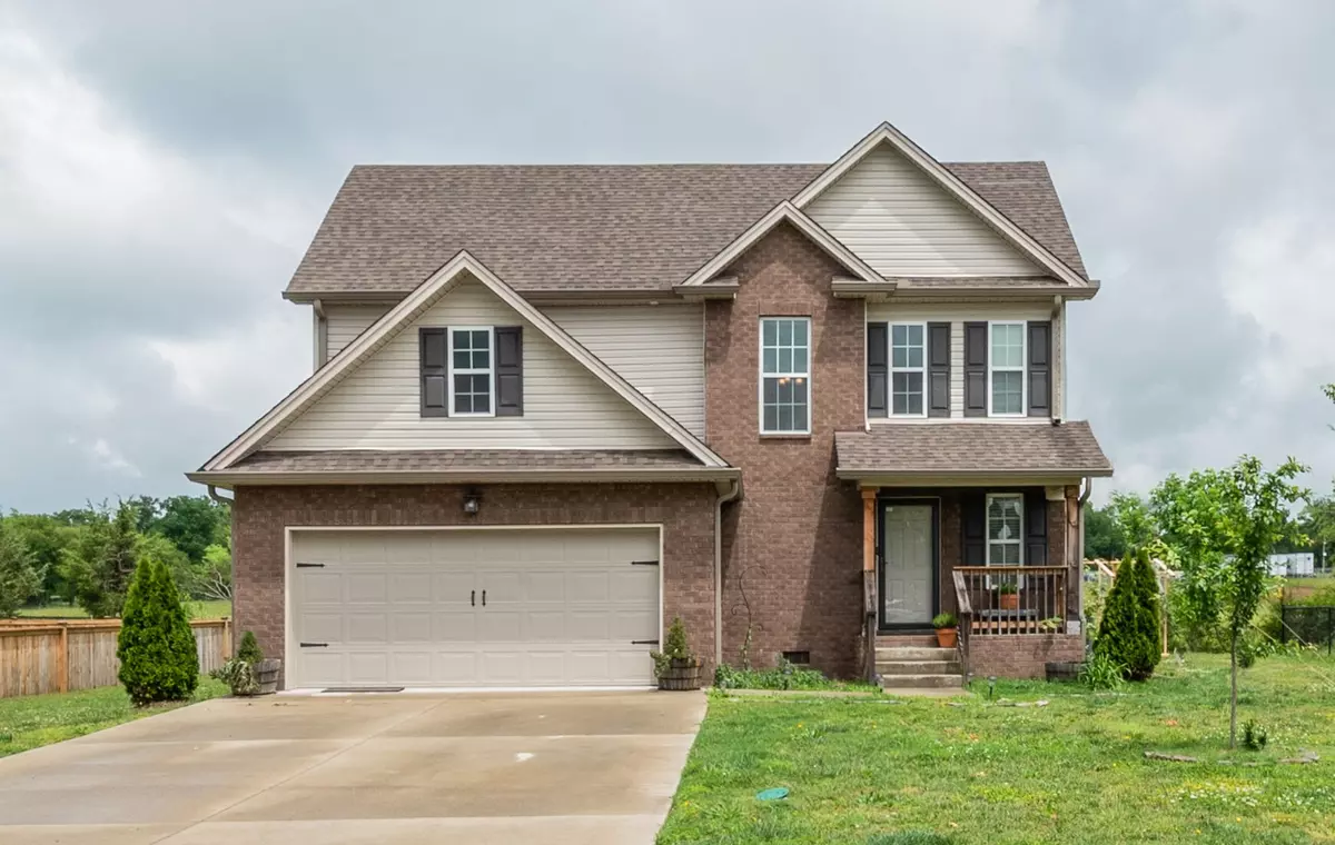 Lebanon, TN 37087,111 Bonnie Oak Dr