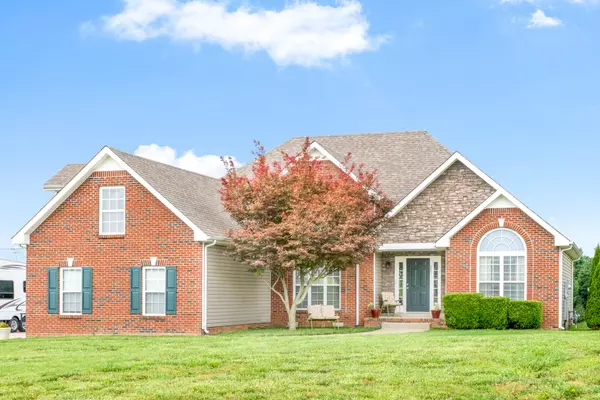 3641 Blackford Hills Rd, Cunningham, TN 37052