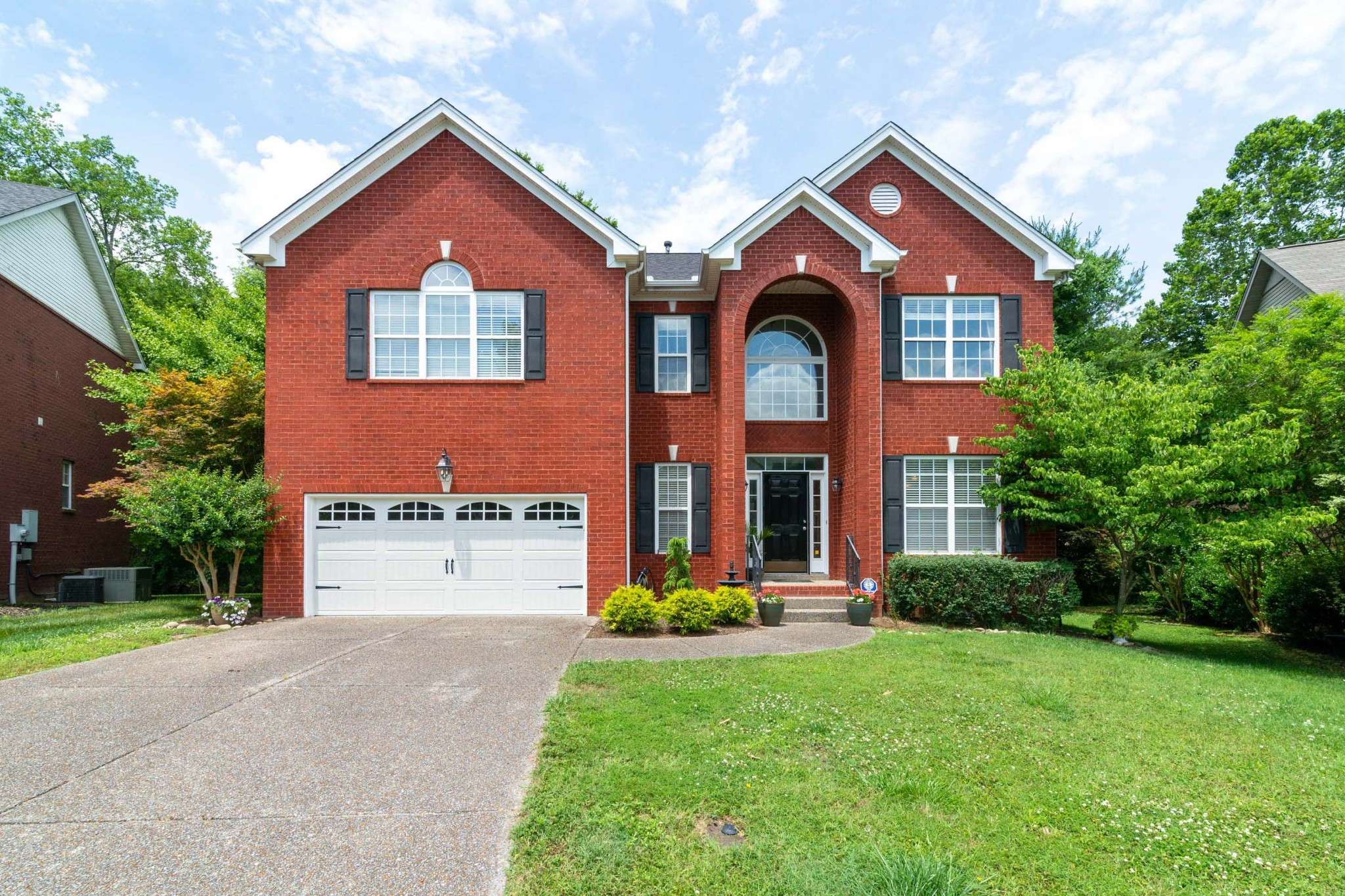 132 Chesapeake Harbor Blvd, Hendersonville, TN 37075
