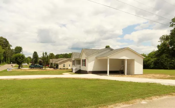 Parsons, TN 38363,270 Marshall Town St