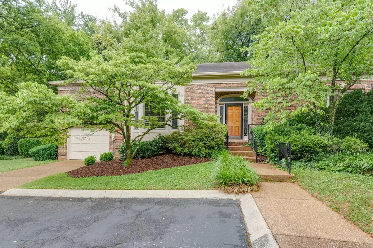 Nashville, TN 37205,507 Brighton Pl