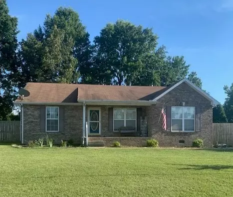 143 Mason St, Portland, TN 37148