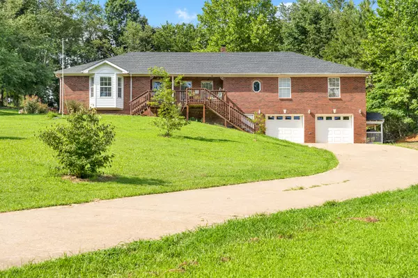 129 Swift Ln, Cunningham, TN 37052