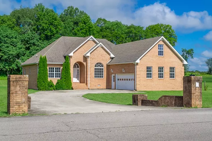 529 Faith Rae Blvd, Morrison, TN 37357