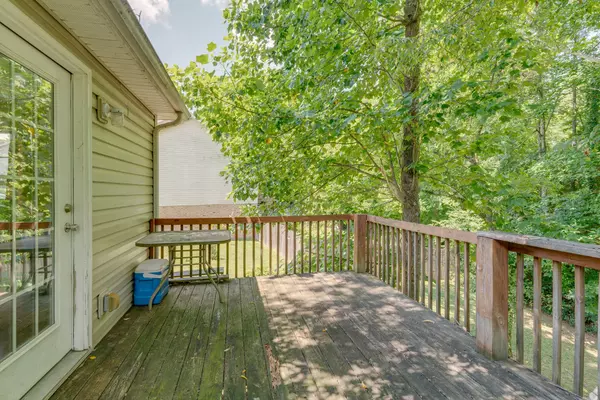 Greenbrier, TN 37073,1012 Woodbrier Ln