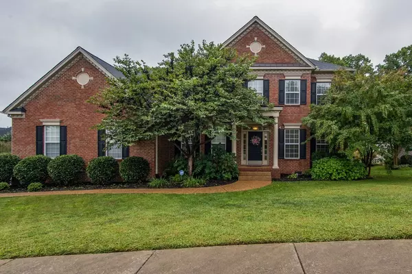 1126 Pin Oak Ln, Brentwood, TN 37027